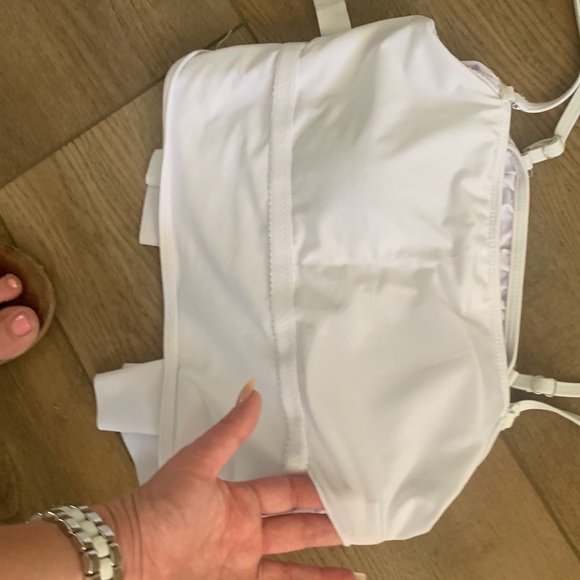 Off the shoulder bathing suit top - Picture 2 of 3